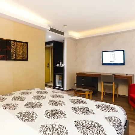 P Galata - Special Category 3* Istanbulská provincie