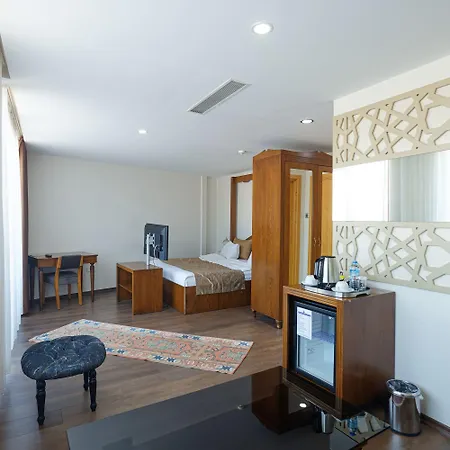 P Galata - Special Category 3*